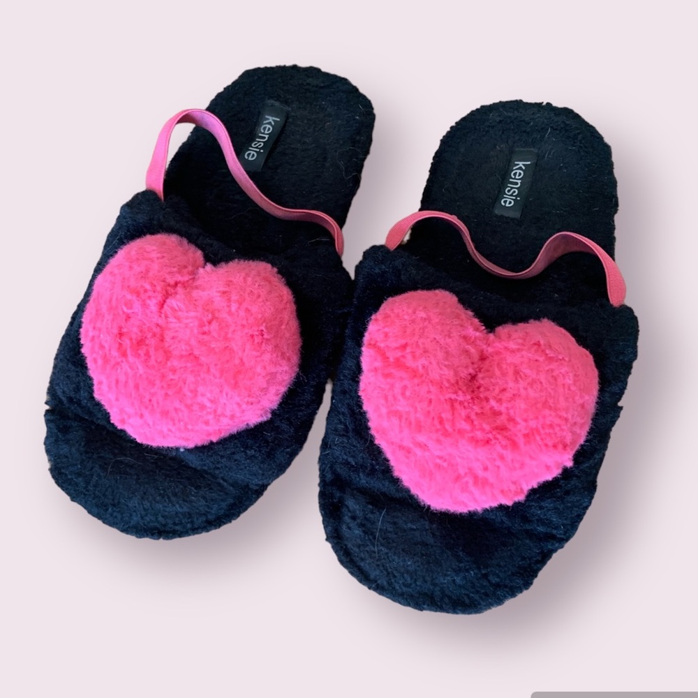 Puffy Heart Slippers